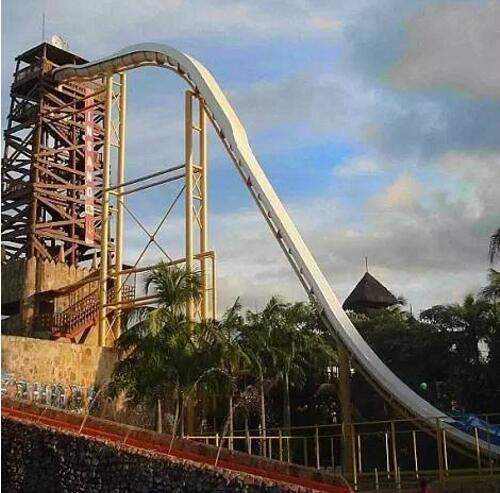 INSANO滑道-巴西福塔莱萨水上乐园Beach Park Brazil